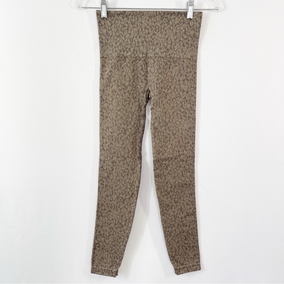 SPANX Pants - Spanx Brown Leopard Stretch Leggings Size S Casual Shapewear Everyday